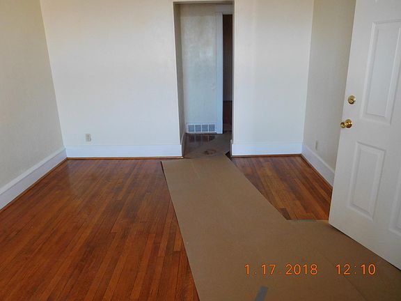 3rd image of 640 S 19th St APT 1
