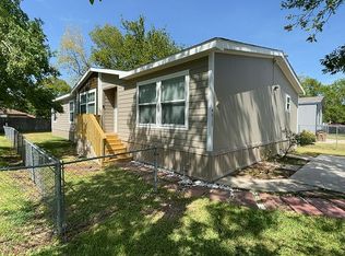 4617 35th St, Dickinson, TX 77539