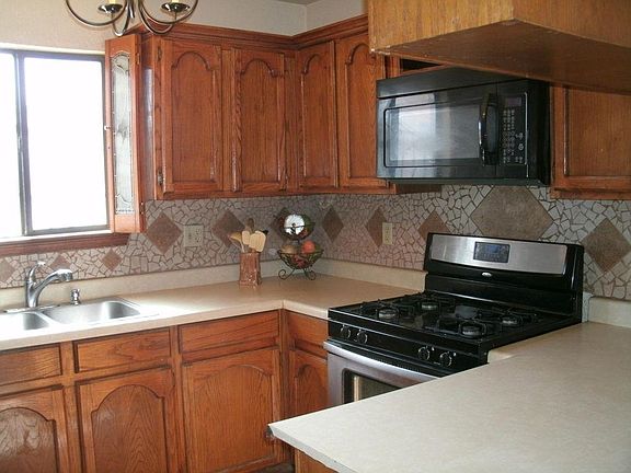 3rd image of 11816 Henry Phipps Dr