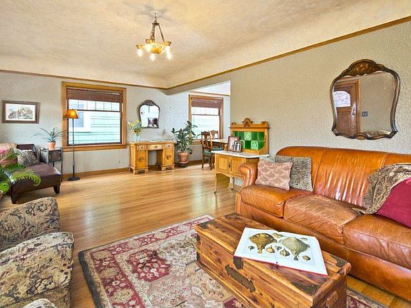 Large living room with gleaming hardwoods-just refinished!