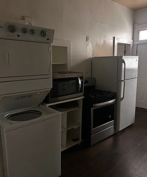 505 E Hanna St #3 — Photo 5