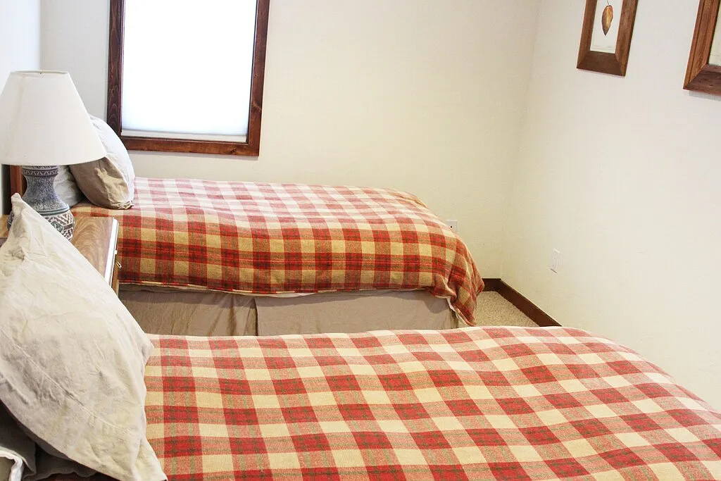 3 bed, 2.5 bath, 1500 sqft, $3,000 — Photo 3