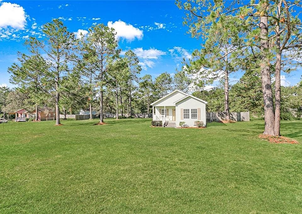 1st image of 42976 River Birch Ln