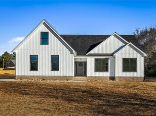 163 Hope Rd, Gray Court, SC 29645