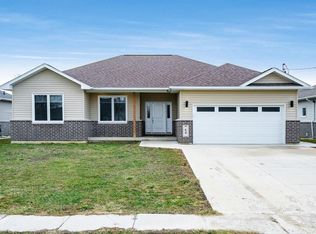 68 Victoria St, Chatham Kent, ON N0P 2K0