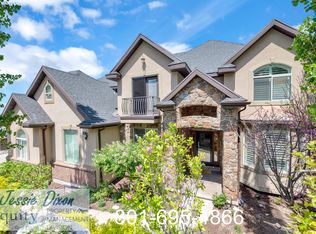 567 E Greystone Dr #1, Farmington, UT 84025