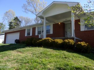 400 Gibbs Ferry Rd, Clinton, TN 37716
