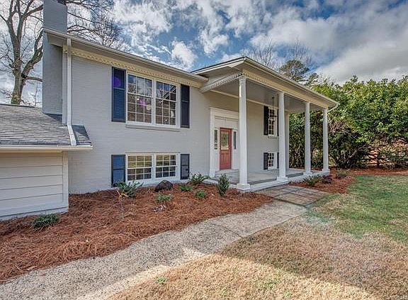 3rd image of 3341 Deerwood Dr