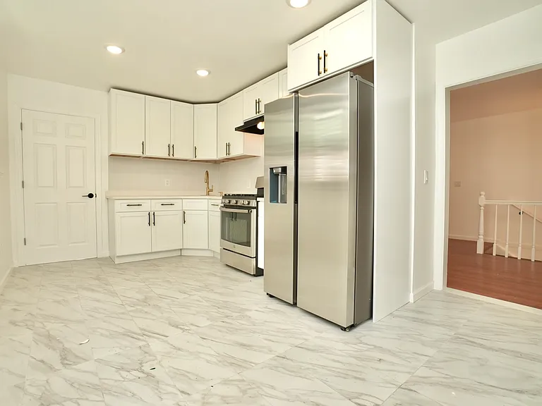 210 Sanford Ave #2 — Photo 10