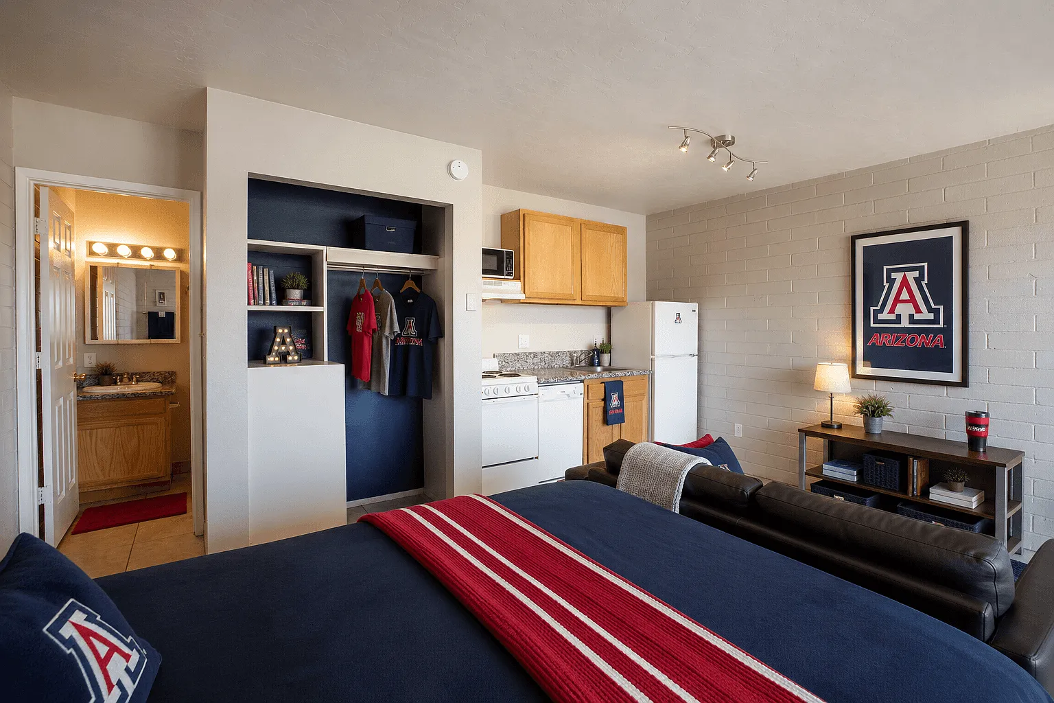 University Manor — Photo 2