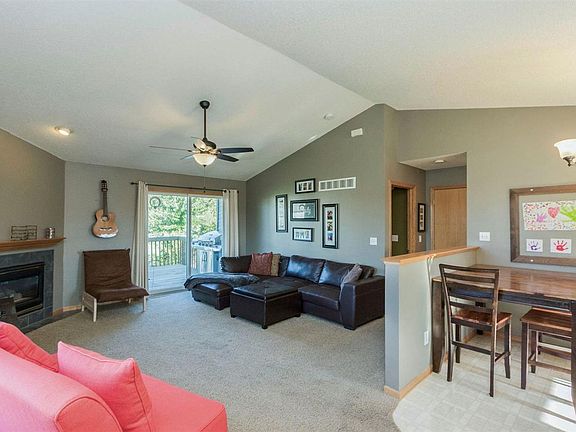 2nd image of 327 Sugar Creek Ln