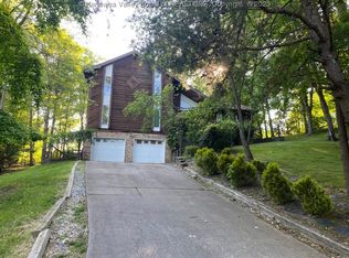 48 Timberturn St, Hurricane, WV 25526