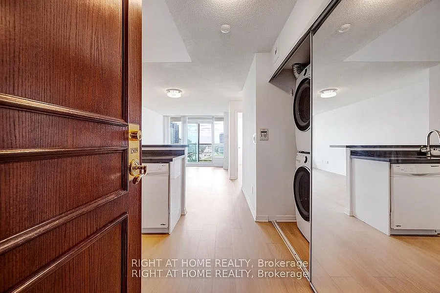 2 bed, $2,850 — Photo 3