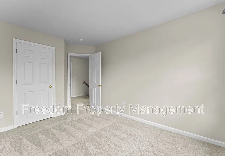 8644 Sanderling Dr — Photo 50