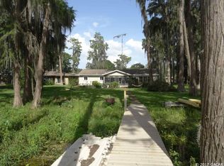 210 SE 5th Ave, Melrose, FL 32666