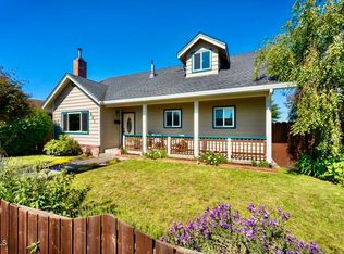 401 Wall St, Fort Bragg, CA 95437