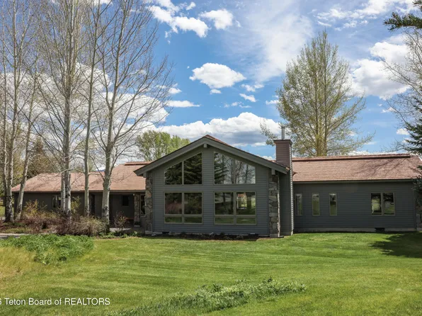 700 E Sagebrush Dr, Jackson, WY 83001