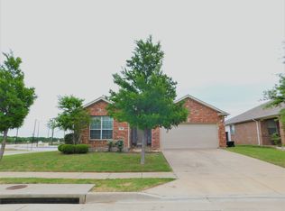 701 Lone Pine Dr, Little Elm, TX 75068