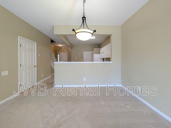 4th image of 7511 Scarlet Ibis Ln