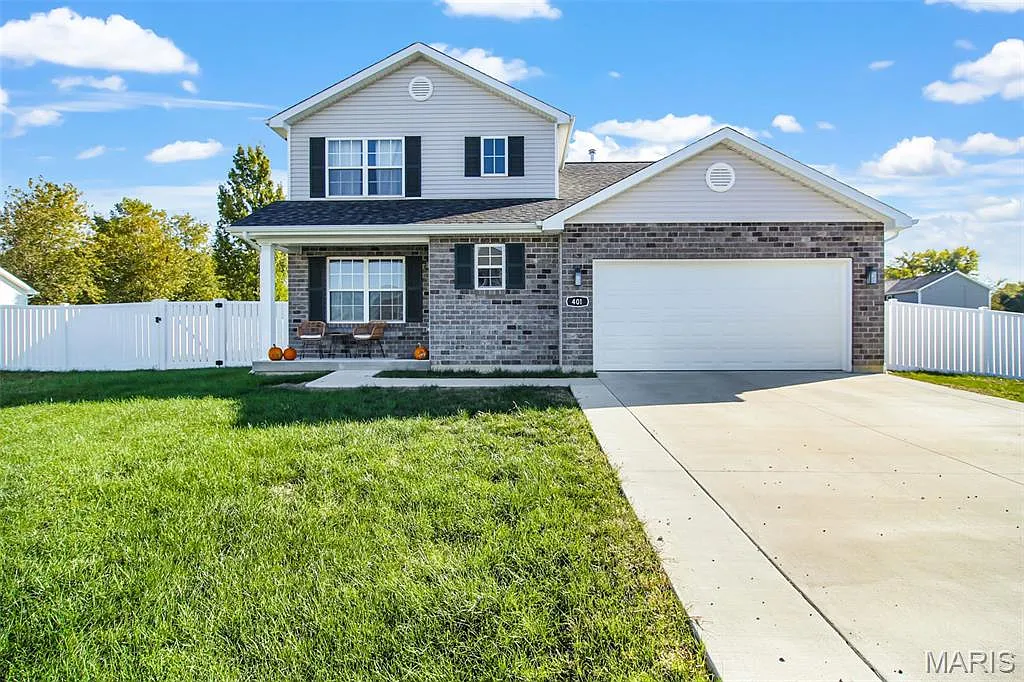 401 Duffy Dr photo 1