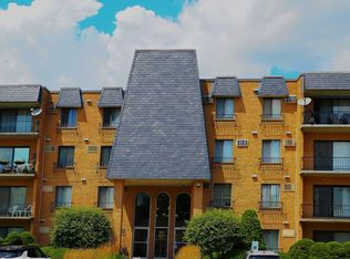 931 W Arquilla Dr APT 314, Glenwood, IL