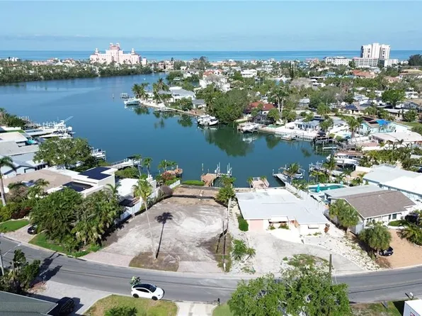 3738 Belle Vista Dr E #8, Saint Petersburg, FL 33706