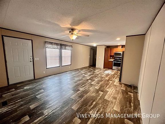 4th image of 707 Candy Ln #45