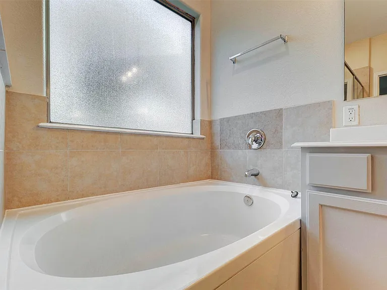 24314 Courtland Oaks St — Photo 24