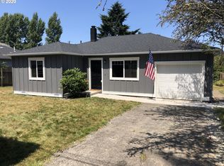 438 Pine St, Brookings, OR 97415