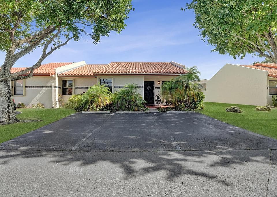 1st image of 11218 SW 58th Circle