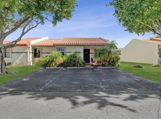 11218 SW 58th Cir, Cooper City, FL 33330