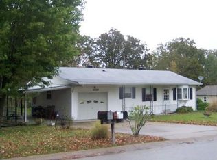 1020 Forest Ave, Perryville, MO 63775