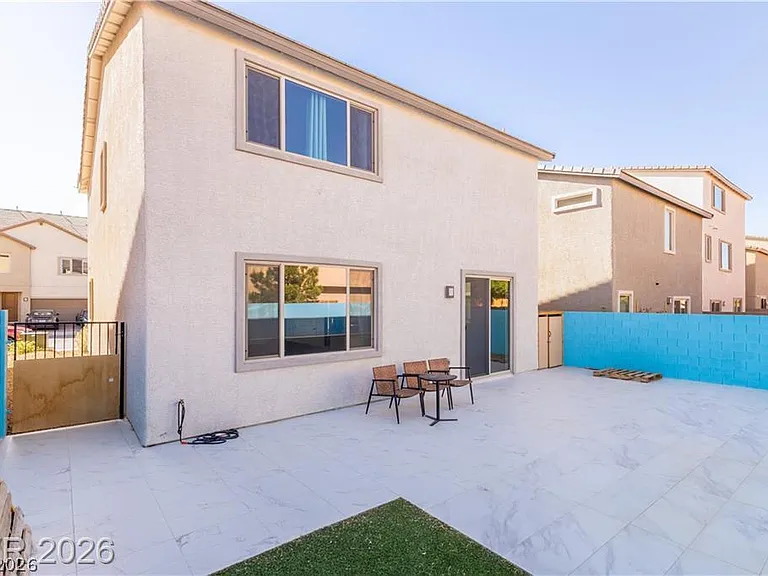 7360 Crown Landing St — Photo 25