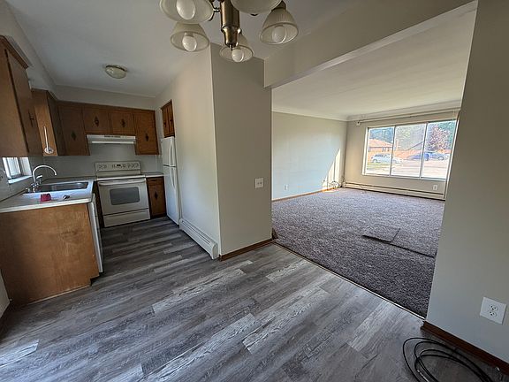 4th image of 17915 Veronica St #2