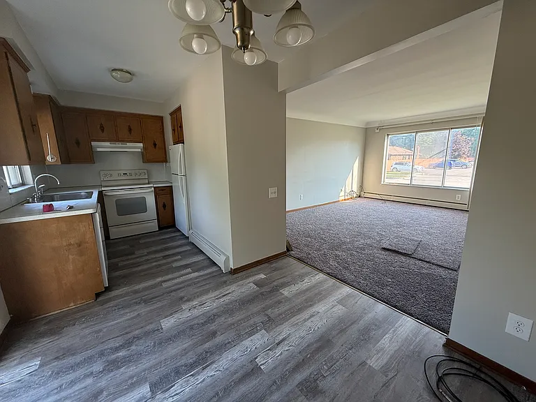 17915 Veronica St #2 — Photo 4