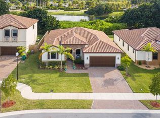 2734 SE 3rd St, Homestead, FL 33033