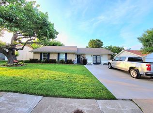 2021 Greenwood Rd, Carrollton, TX 75006