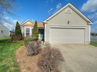 3800 Cardinal Bluff Ln, Indian Trail, NC 28079