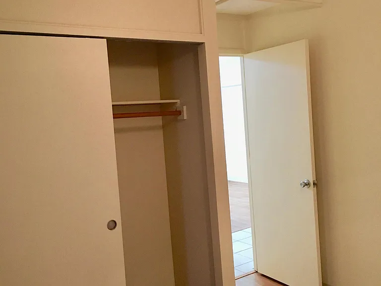 1547 Miller St — Photo 10