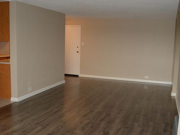 5th image of 2225 Buchtel Blvd APT 807