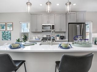 33010 Rougeside Trail Rd #47, Farmington, MI 48336