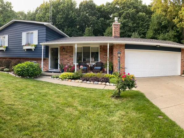 7223 Mount Juliet Dr, Davison, MI 48423