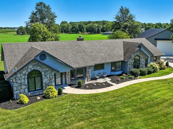 8228 Bull Rapids Rd, Woodburn, IN 46797