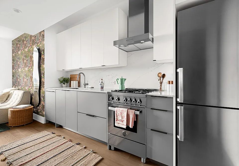 1st image of 180 Ashland Pl #4209