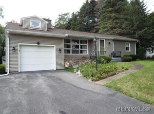2661 Oneida St, Sauquoit, NY 13456