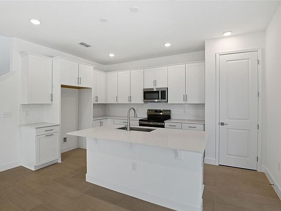 4th image of 756 Wekiva Ridge Dr