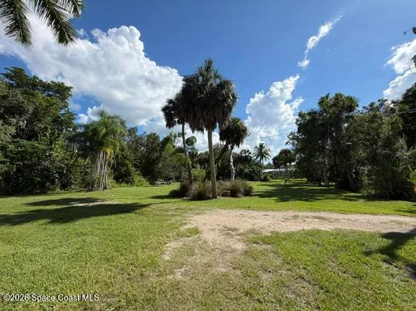 4148 Saums Dr, North Fort Myers, FL 33903