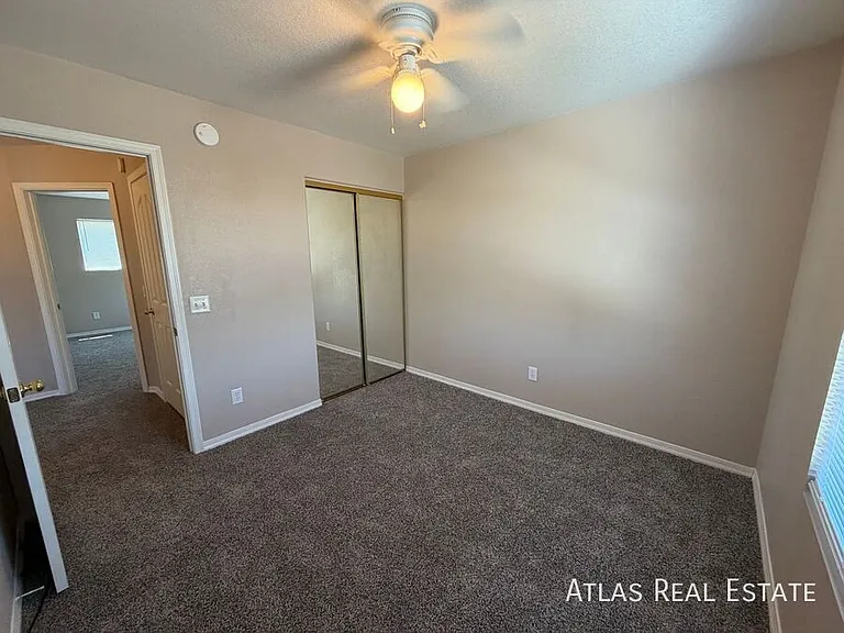 1925 S McConnell Dr — Photo 14