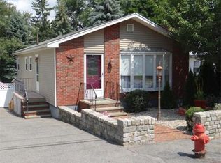 12 Springdale Ave, Saugus, MA 01906