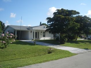 261 SE Crosspoint Dr, Pt Saint Lucie, FL 34953